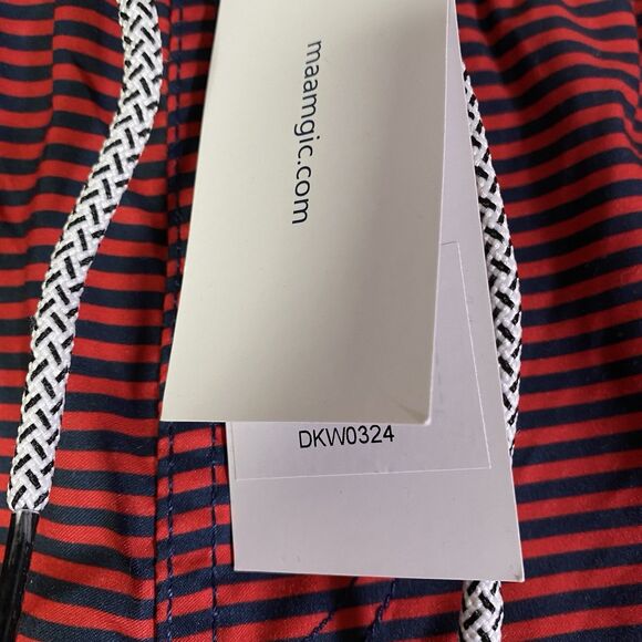 MAAMGIC Men’s Large Swim Trunks Shorts Red Striped 7" Inseam  Mesh Lining  NWT - Picture 4 of 13